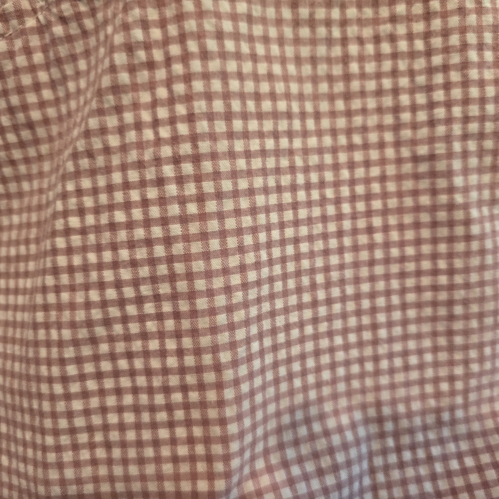 Shorts - Picture 2 of 4